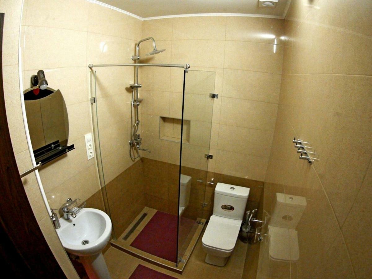 Old - Gold Gala Apartment Tbilisi Exterior photo