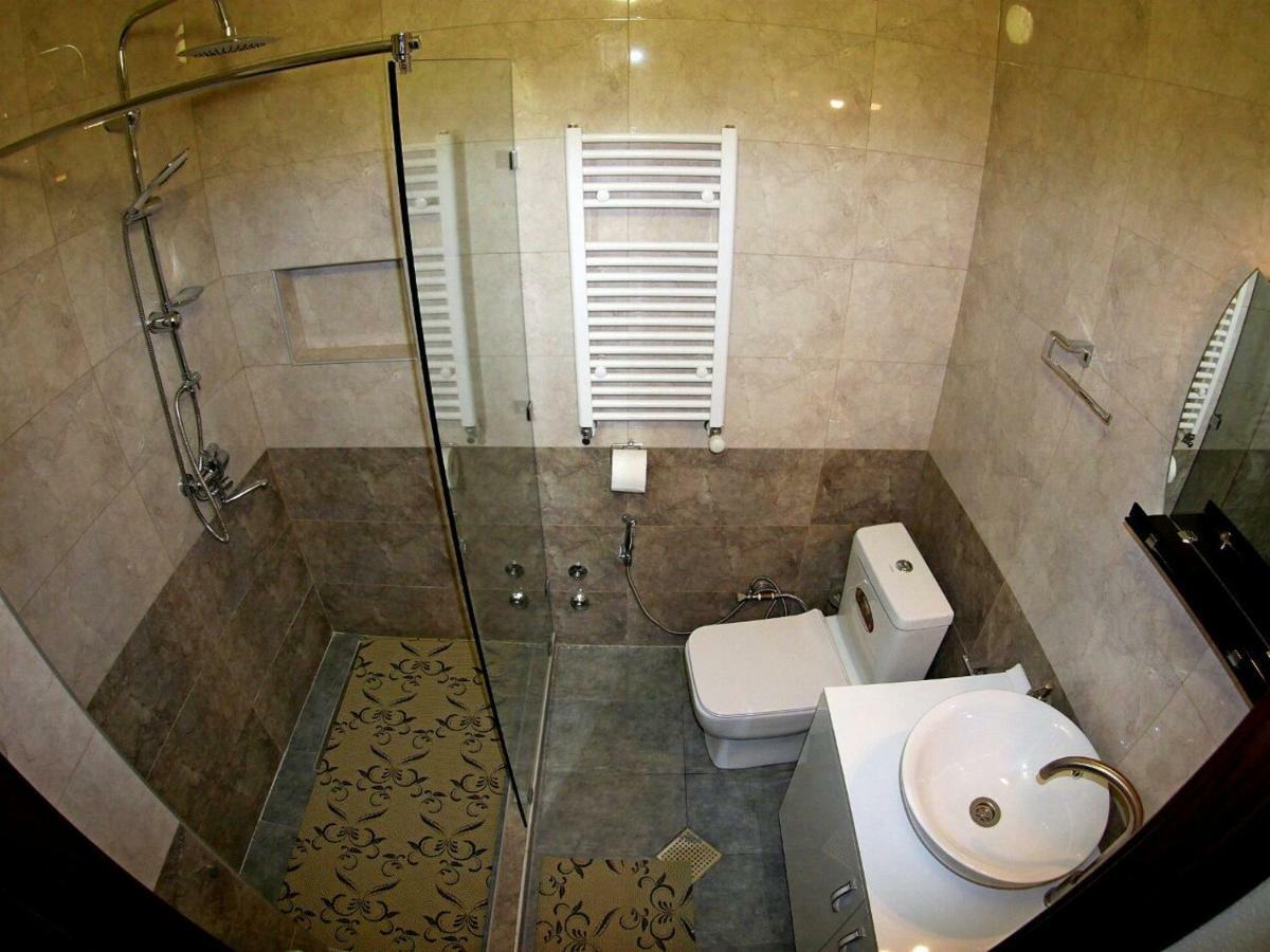Old - Gold Gala Apartment Tbilisi Exterior photo