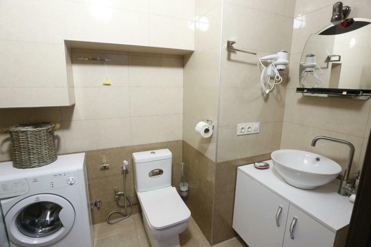 Old - Gold Gala Apartment Tbilisi Exterior photo